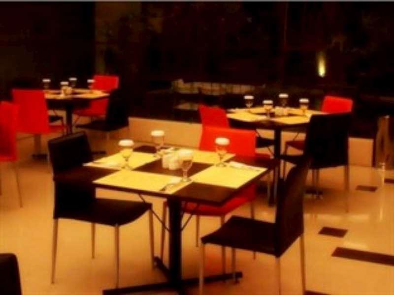 Andelir Hotel Simpang Lima Semarang Eksteriør billede